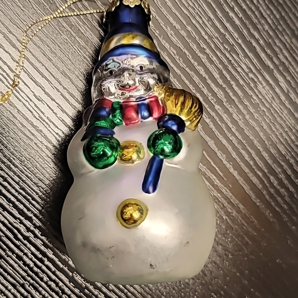 Glass snowman ornament. - Picture 1 of 10
